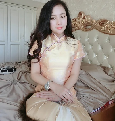 白小姐精准免费四肖|未来科技新突破探讨_和谐版.4.707